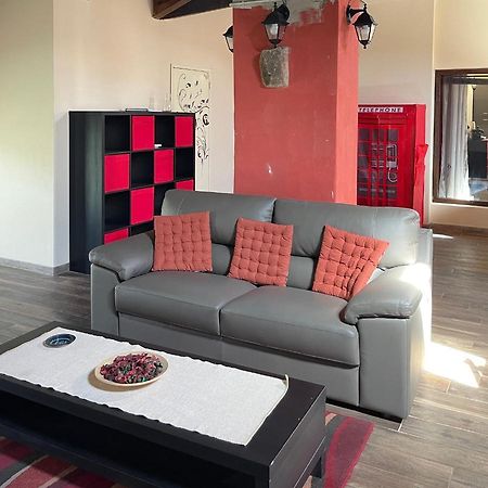 'La Buffa', Elegante Appartamento A Giaveno By Confirenthouse ภายนอก รูปภาพ