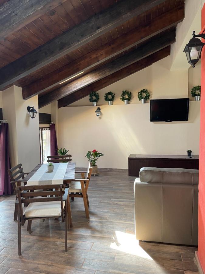 'La Buffa', Elegante Appartamento A Giaveno By Confirenthouse ภายนอก รูปภาพ