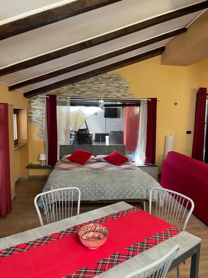 'La Buffa', Elegante Appartamento A Giaveno By Confirenthouse ภายนอก รูปภาพ